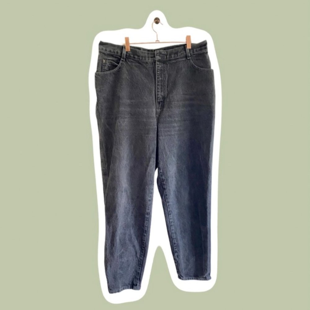 Black - Tapered Leg - Relaxed Fit - High Waisted - Gitano Mom Jeans
